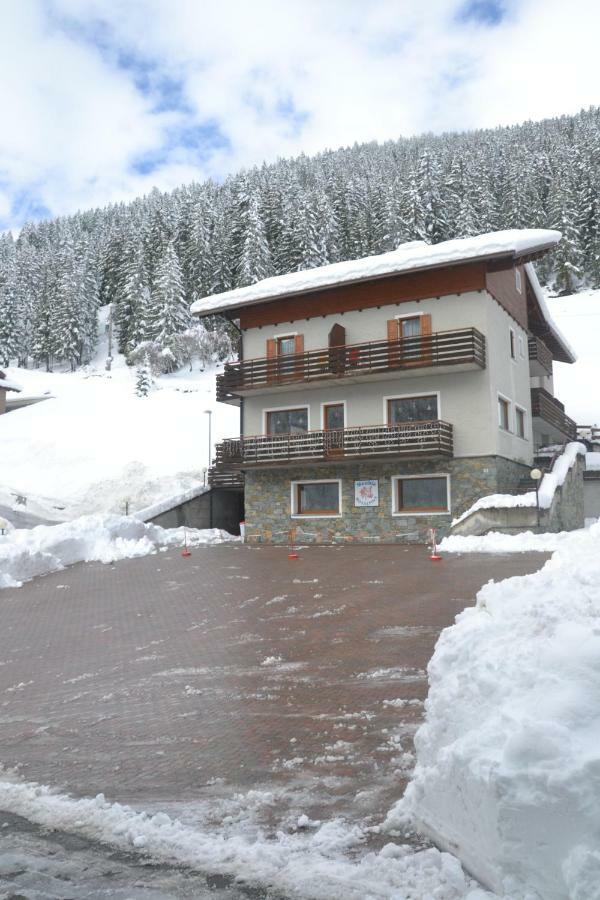Meuble Rosalpina Hotel อิโซแลคเชีย ภายนอก รูปภาพ